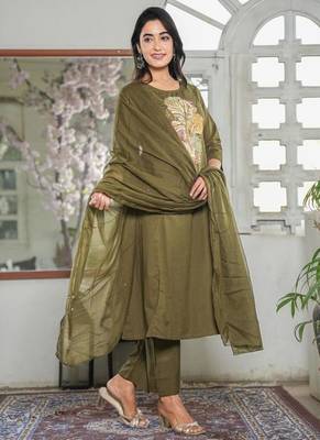 Cotton dyed a-line kurti pant dupatta set 3