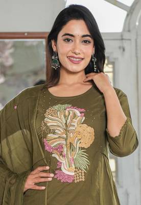 Cotton dyed a-line kurti pant dupatta set 4
