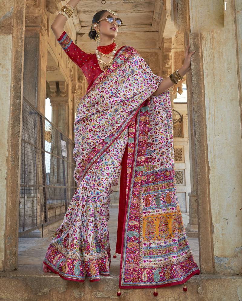 Off- white silk blend printed saree with unstitched blouse