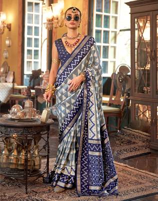 Grey silk blend printed saree with unstitched blouse 1