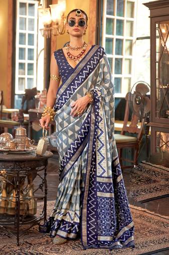 Grey silk blend printed saree with unstitched blouse