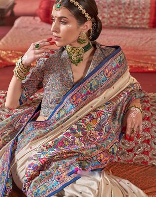 Beige silk blend printed saree with unstitched blouse 2