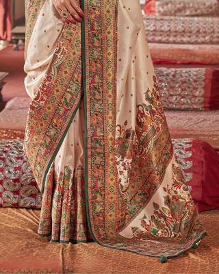 Beige silk blend printed saree with unstitched blouse 3