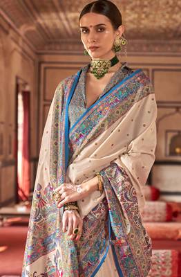 Beige silk blend printed saree with unstitched blouse 2