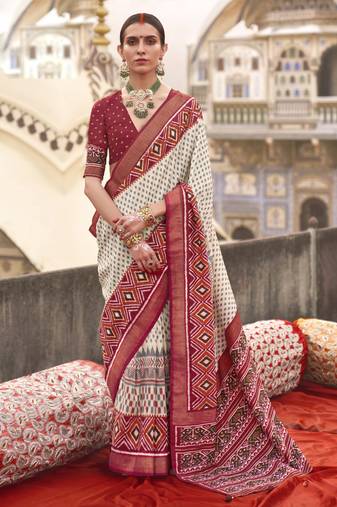 White silk blend printed saree with unstitched blouse