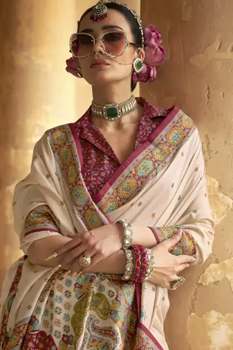 Off-white silk blend printed saree with unstitched blouse