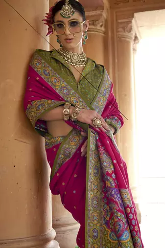 Magenta silk blend printed saree with unstitched blouse