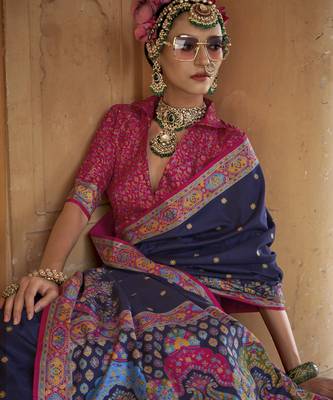 Navy blue silk blend printed saree with unstitched blouse 2
