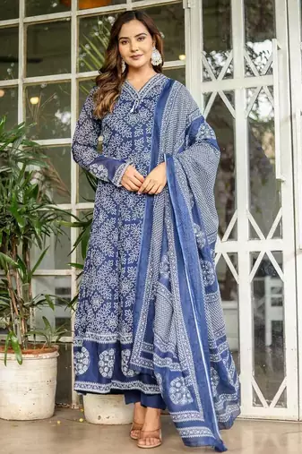 Cotton mulmul anarkali kurti-pant-dupatta set