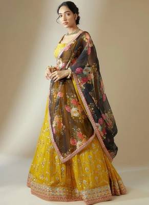 Yellow Georgette Floral sequin Work Lehenga Choli With Dupatta 3
