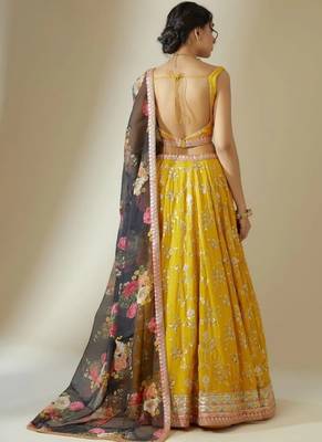 Yellow Georgette Floral sequin Work Lehenga Choli With Dupatta 4