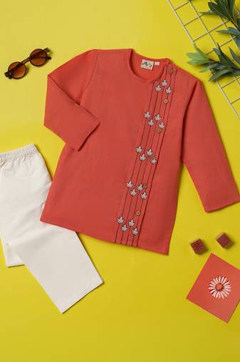 Boys peach floral embroidered side cut cotton kurta pyjama set