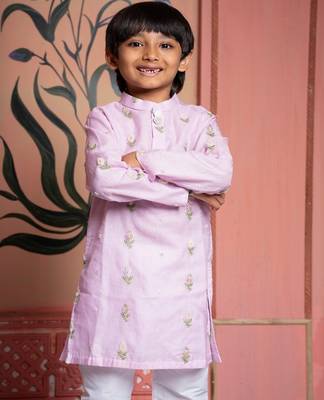 Pink embroidered silk kurta pyjama 5