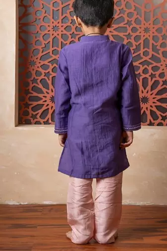 Purple embroidered chanderi kurta pyjama