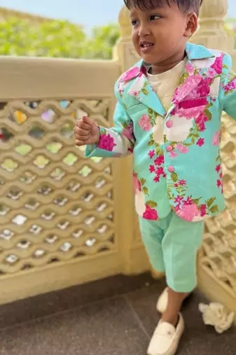 Blue printed linen kurta pyjama
