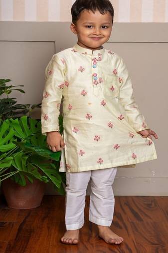 Yellow embroidered chanderi kurta pyjama