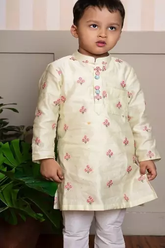 Yellow embroidered chanderi kurta pyjama