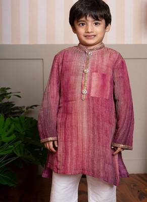 Maroon plain satin kurta pyjama 2