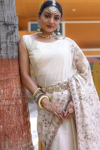 Cream Color Soft Silk Blend Floral Thread Work Saree
