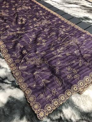 Purple Color Soft Silk Blend Floral Thread Work Saree 5