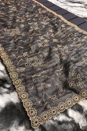 Grey Color Soft Silk Blend Floral Thread Work Saree