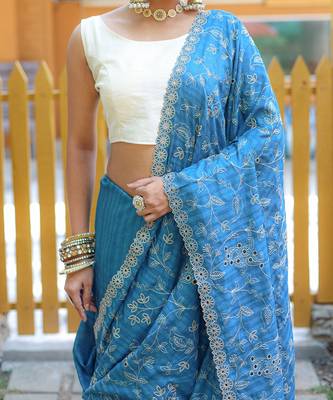Blue Color Soft Silk Blend Floral Thread Work Saree 2