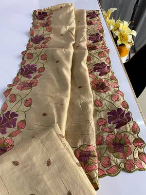 Cream Color Tussar Silk Floral Thread Embroidered Saree 3