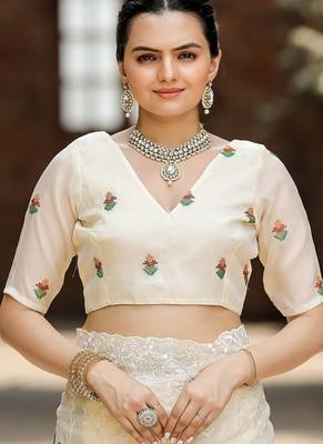 Cream Color Pure Shiny Chiffon Embroidered Saree  4