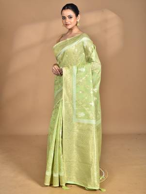 green banarasi silk blend chanderi saree with blouse piece 3