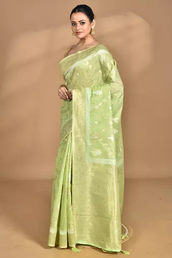 green banarasi silk blend chanderi saree with blouse piece