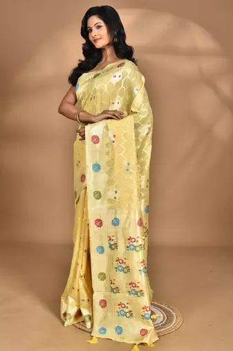cream chanderi silk blend saree with blouse piece