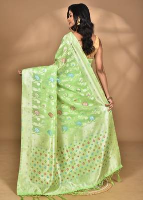 green chanderi silk blend saree with blouse piece 3