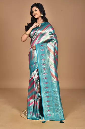maroon ethnic motifs silk blend saree with blouse piece