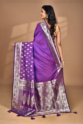 blue kolhapuri stone work saree with blouse piece 4