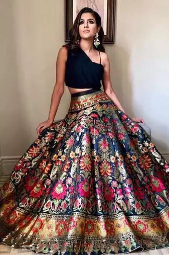 Black Zari Thread Work Banarasi Silk Lehenga Choli With Dupatta