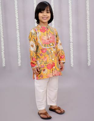 Yellow printed cotton silk kurta pyjama 1