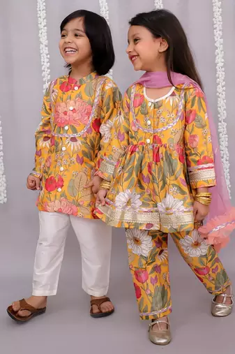 Yellow printed cotton silk kurta pyjama