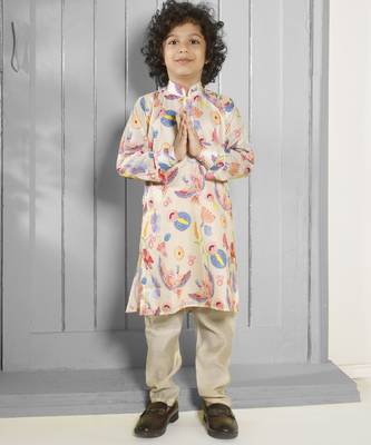 Cream digital printed muslin cotton woven kurta pajama sets 1