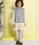 Green floral printed muslin cotton woven kurta pajama waistcoat sets