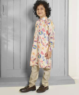 Cream digital printed muslin cotton woven kurta pajama sets 3