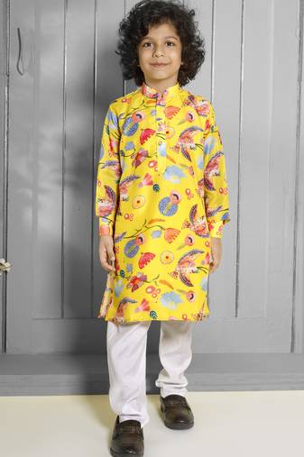Yellow floral printed muslin kurta pajama sets