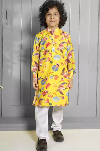 Yellow floral printed muslin kurta pajama sets