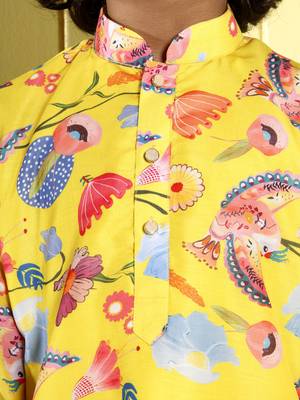 Yellow floral printed muslin kurta pajama sets 4