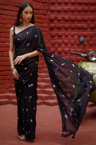 Black Mul Cotton Solid Saree