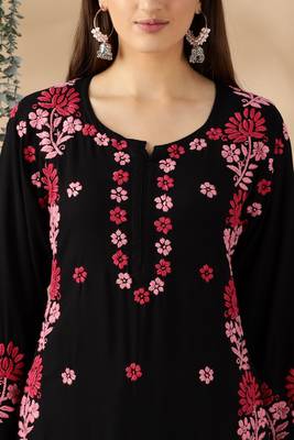 Women   s Black & Pink Chikankari Embroidered Kurta For Elegant Ethnic Wear 3