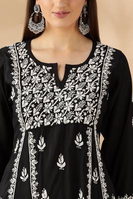 Chikankari embroidered thread work chanderi cotton straight kurta 3