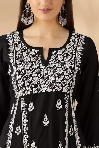 Chickenkari embroidered thread work chanderi cotton straight kurta