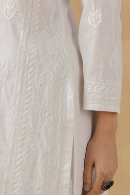 Women   s White Cotton Chikankari Embroidered Kurta Daily & Festive Wear for Women 4