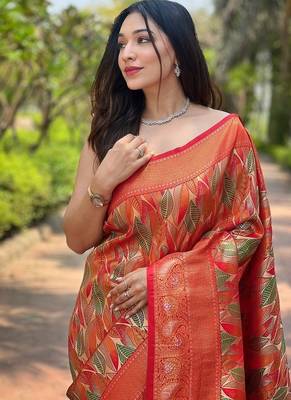 Red  Kanchipuram silk blend Saree  2