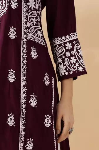 Chickenkari embroidered thread work chanderi cotton straight kurta